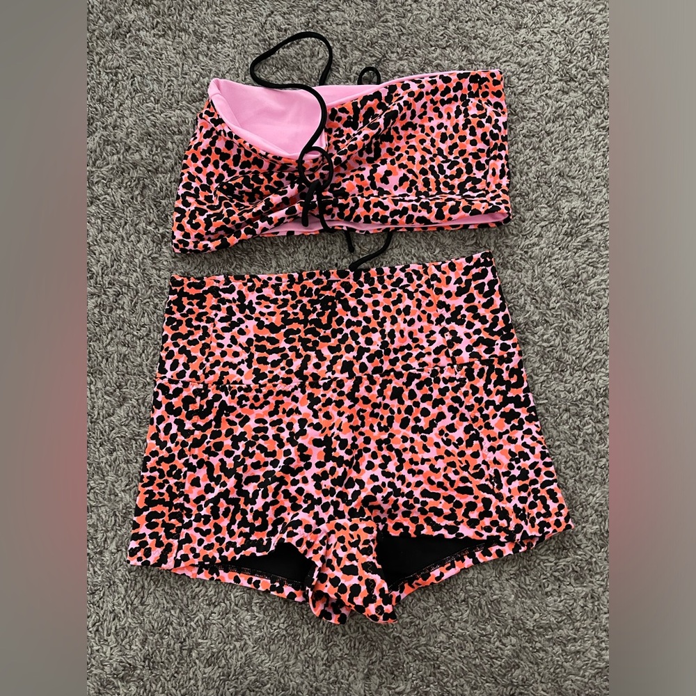 Fabletics bikini new never worn size medium and bandeau top